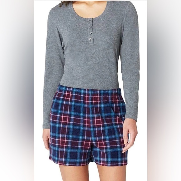 Eddie Bauer waffle fleece Gray Top with Blue Plaid 3 piece Pajama Set - Picture 2 of 6